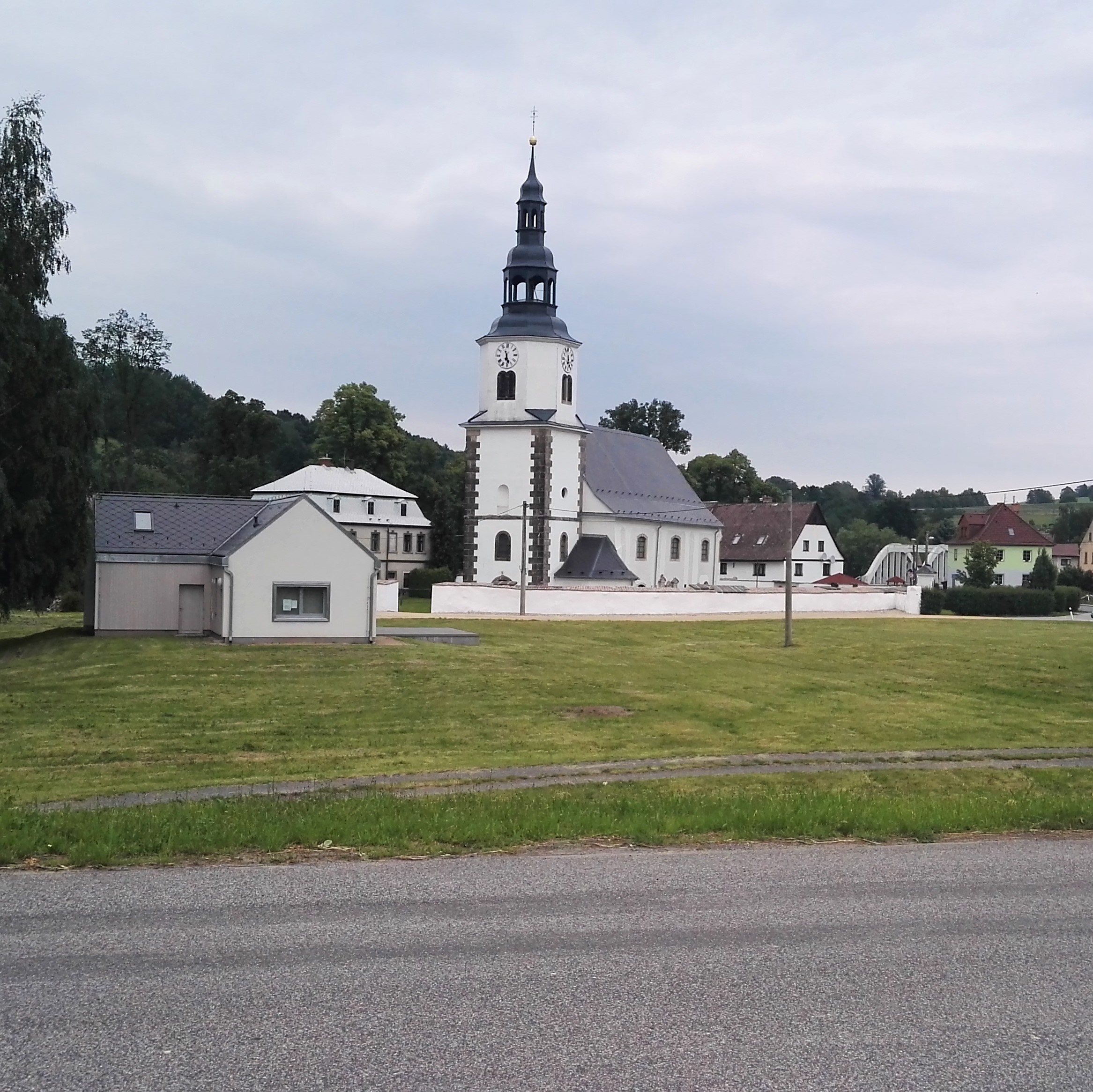 Bílý Kostel nad Nisou